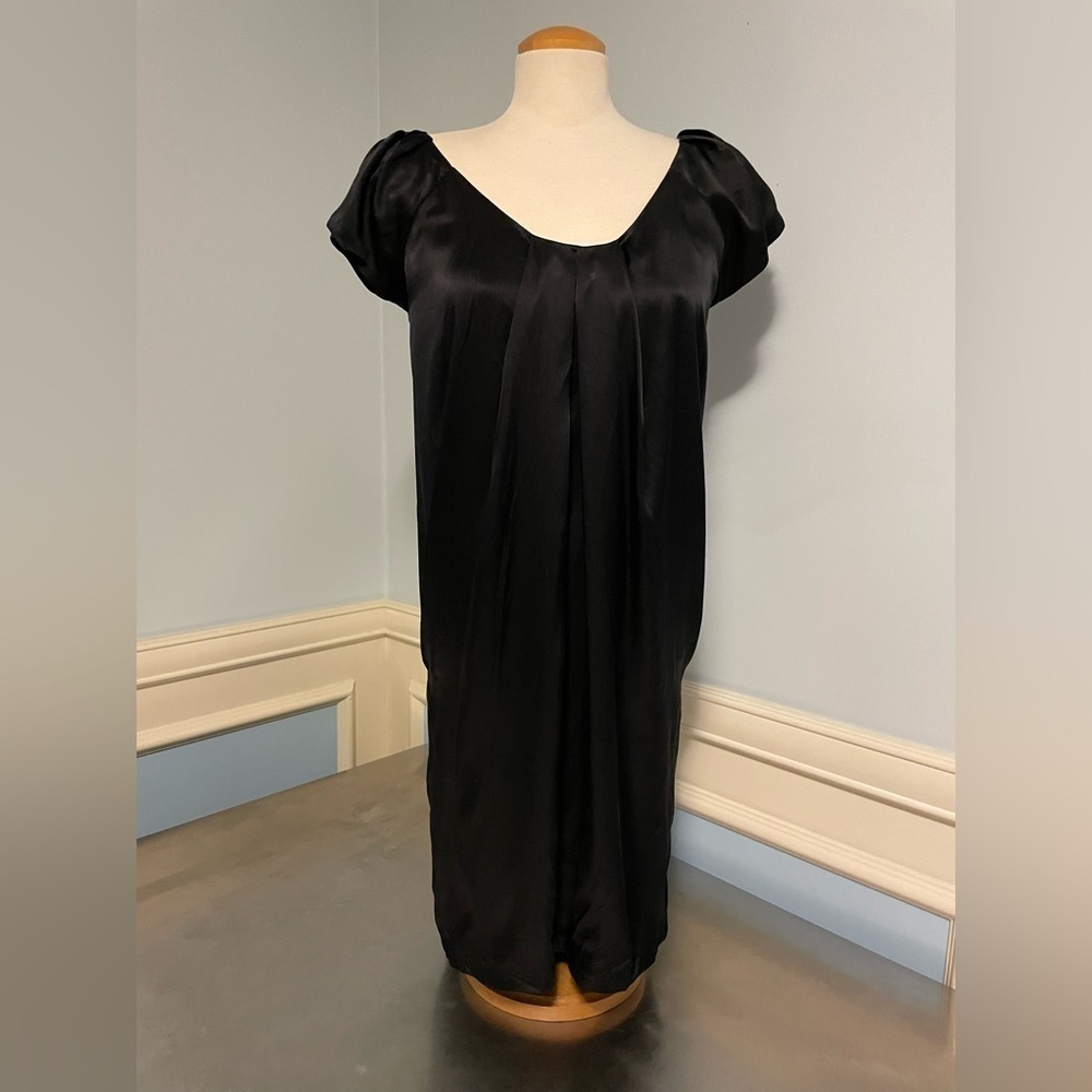Kensie Pretty - slinky black dress/top